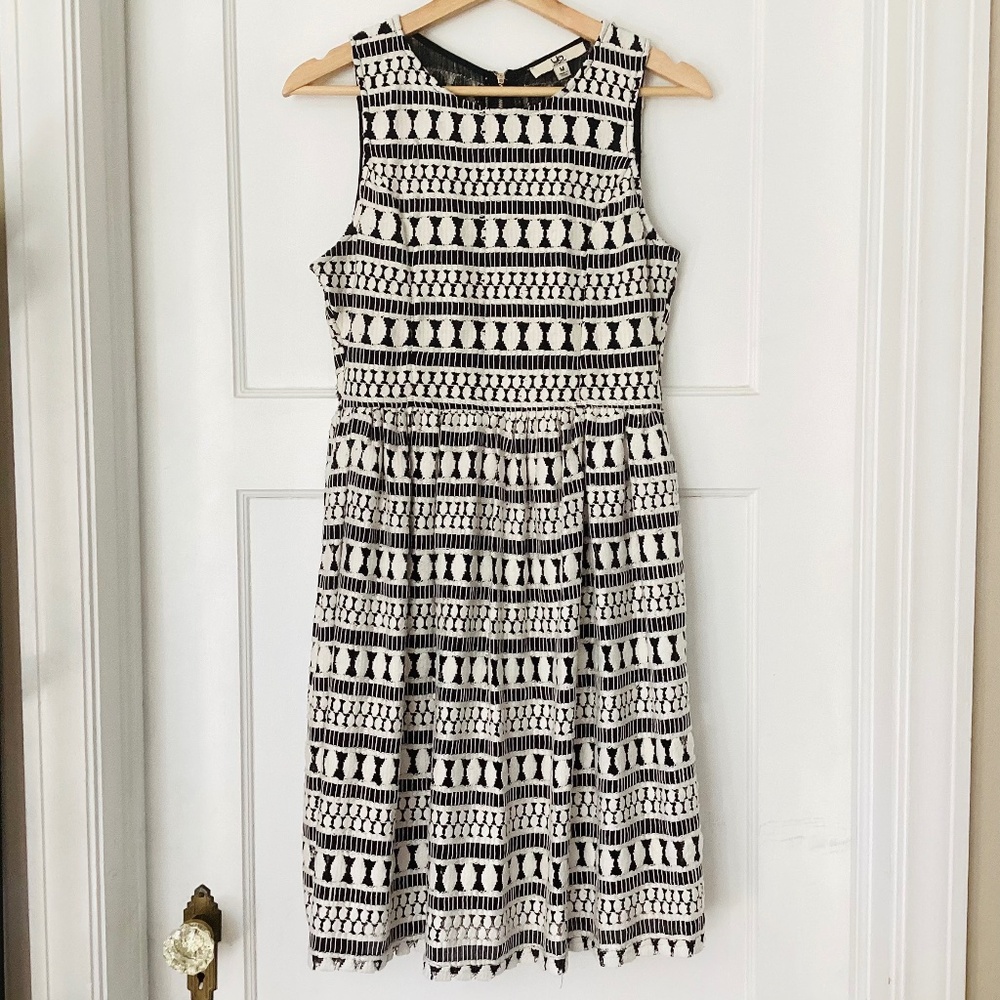YA Los Angeles Back And White Lace Dress M Cotton Rayon Boho Classic Stripe FLAW